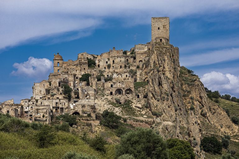 Craco: The Greek Ghost Town in Italy’s Magna Graecia