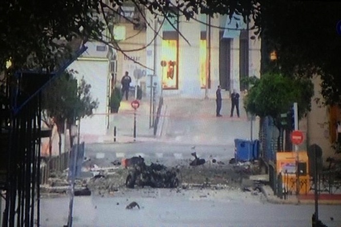 Bomb Explodes in Central Athens