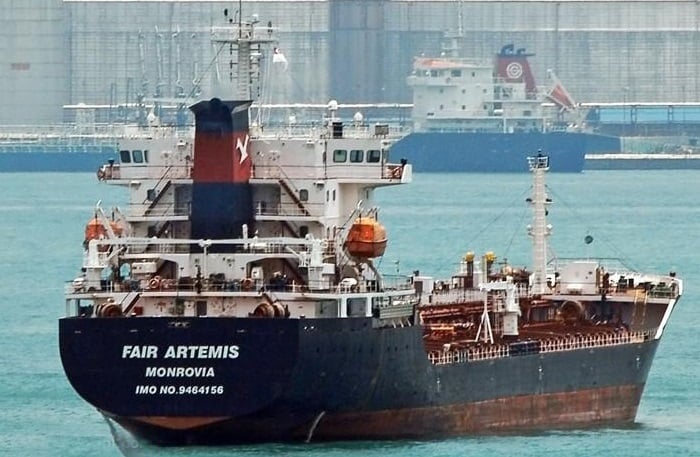 Greek oil tanker