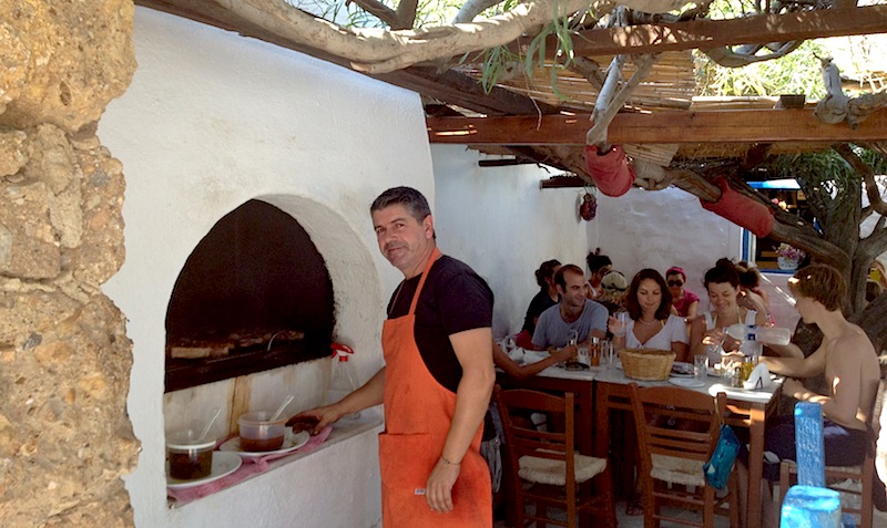 Traditional taverna in Agios Sostis, Mykonos