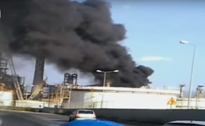 Fire at Aspropyrgos Refineries1