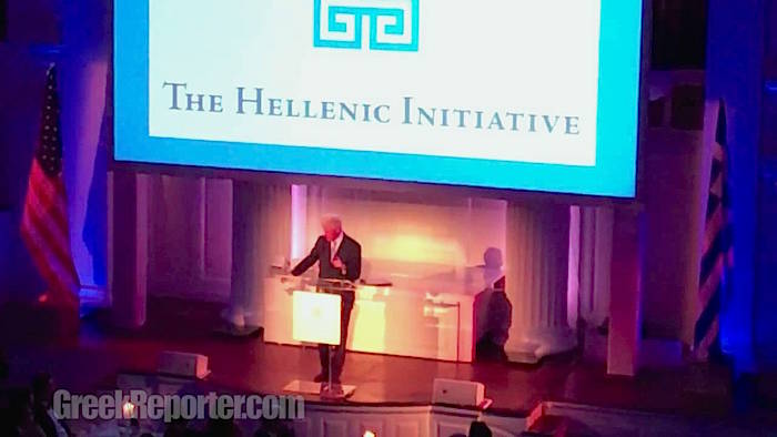 Former US President Clinton Addresses attendees at the 2014 THI Banquet