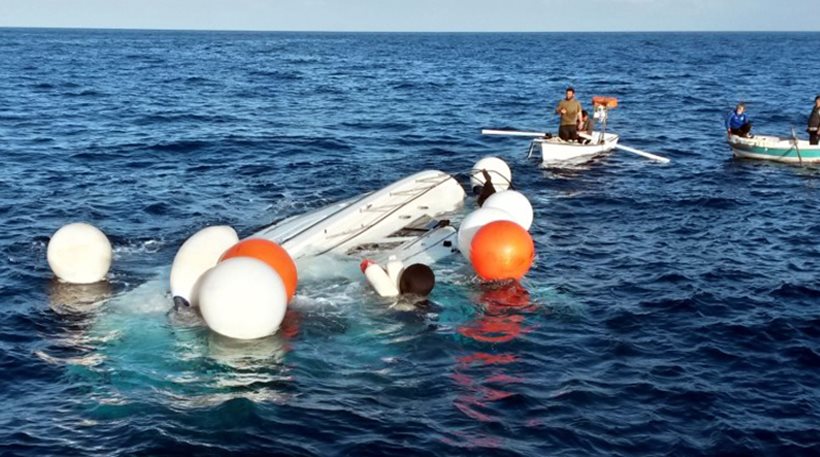 refugees-capsized