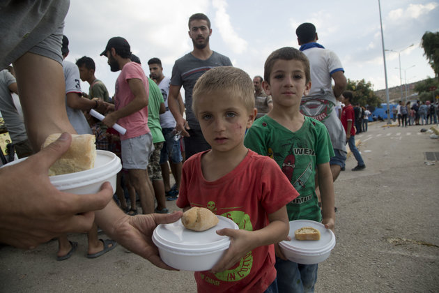 feeding Migrants