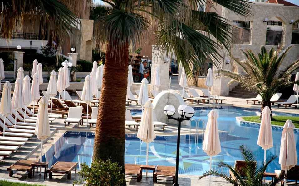 hotel pool greece
