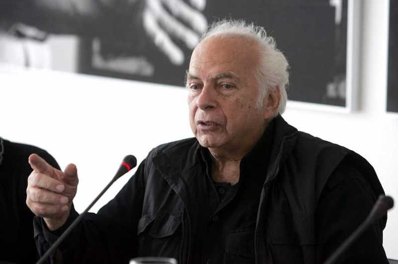 Nikos Koundouros Away, Aged 90