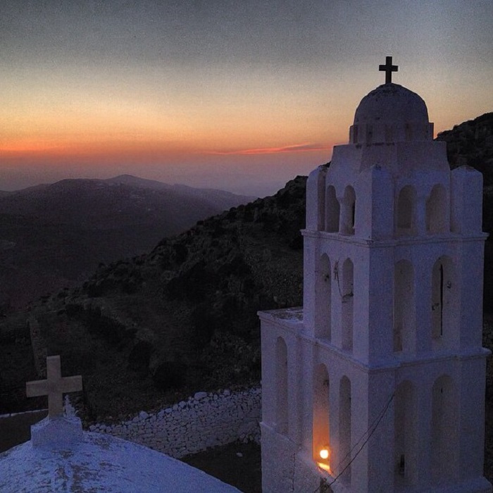 Panagia tis Koimiseos in Folegandros - Aegean Sea Churches 