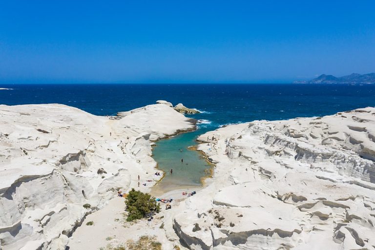 Your Ultimate Summer Guide to Greek Island Hopping