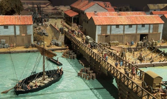 A diorama showing a bridge over the Thames in Roman