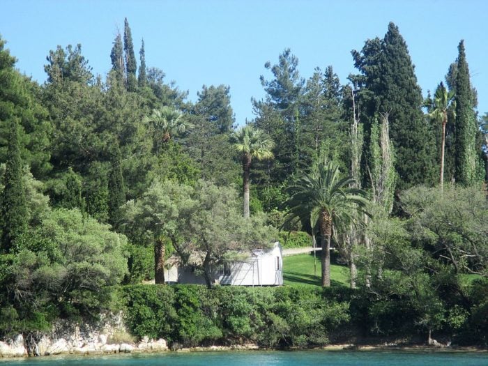 resort skorpios island