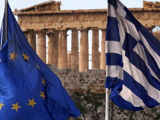 Europe-Greece-Flags-Athens