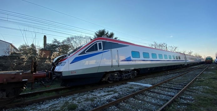 High Speed Train Runs One Year Late in Greece