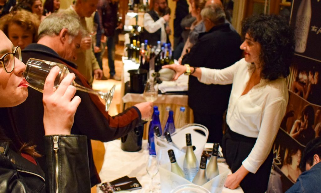 The second Cretan Wine Fair took place in Athens yesterday, presenting a very special harvest, 2017. Twenty-five wineries celebrated indigenous Cretan wines.