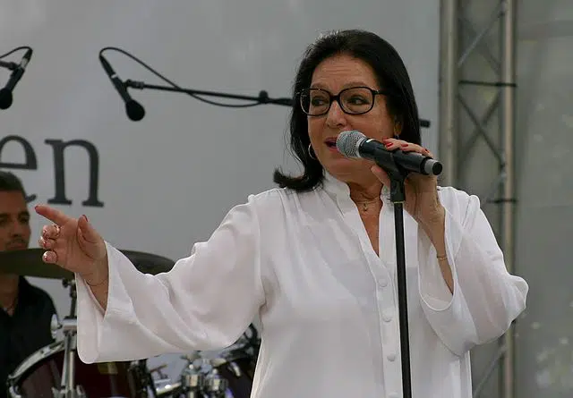Nana Mouskouri 2012