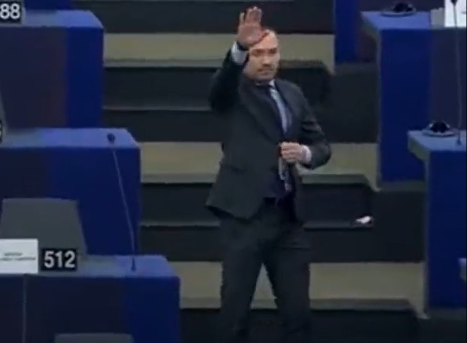 Nazi salute European parliament