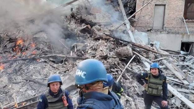 School wreckage Ukraine