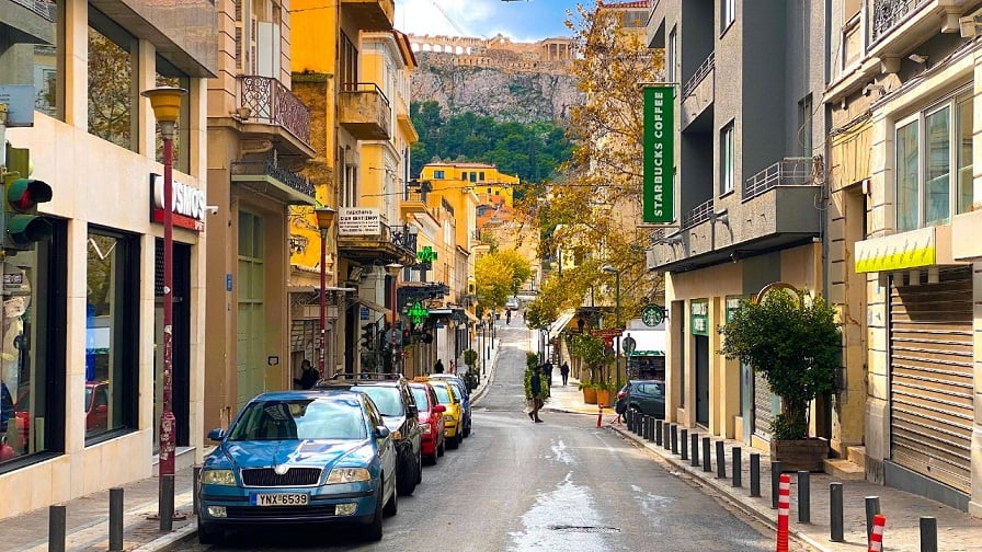 Greece Records Europe’s Lowest Household Saving Rate