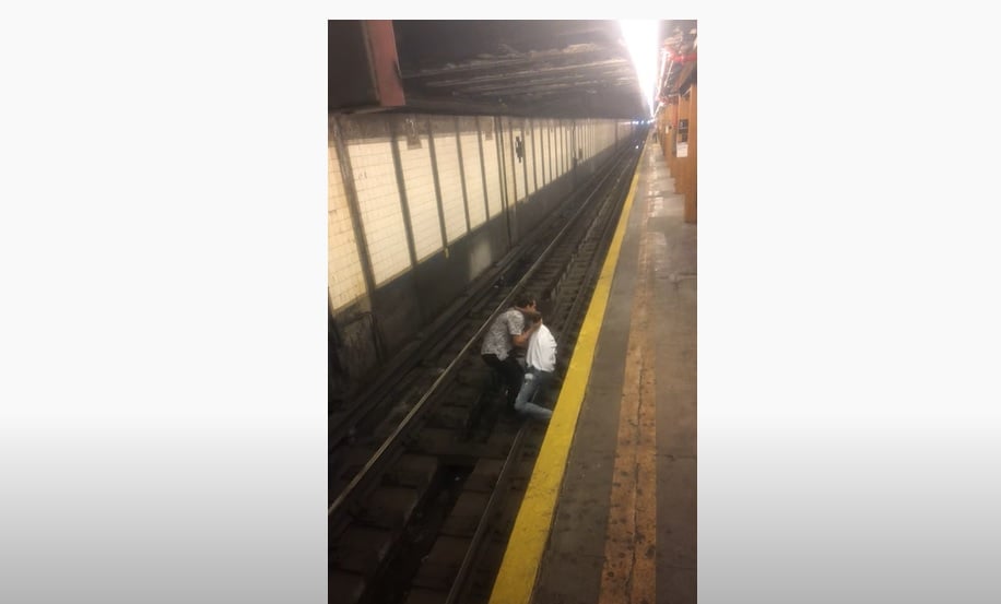 Greek-American student saves man fallen onto subway tracks
