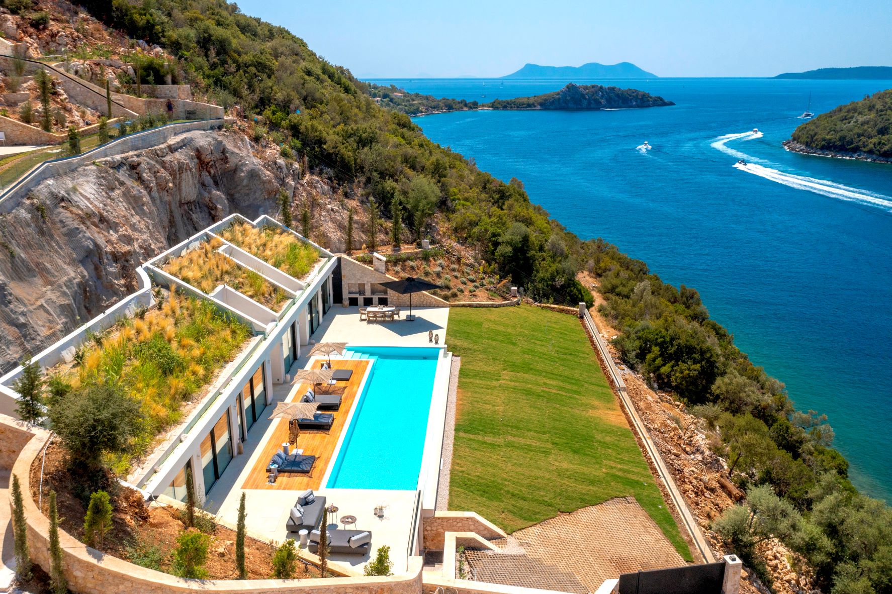 Villa in Lefkada sold by Sotheby's