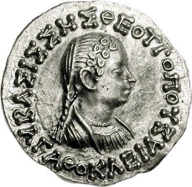 Coin of ancient Greek Queen of India, Agathocleia Theotropos