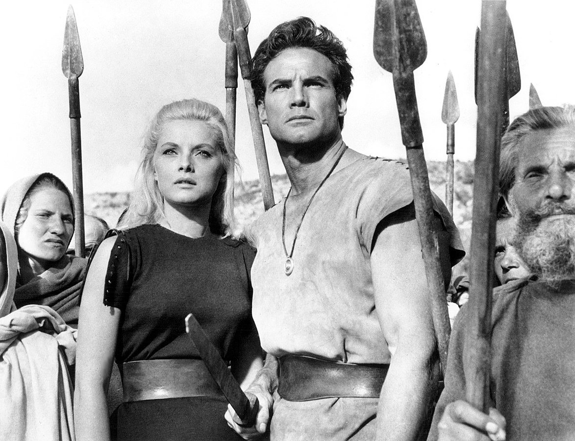 Virna Lisi and Steve Reeves in Duel of the Titans (1961)