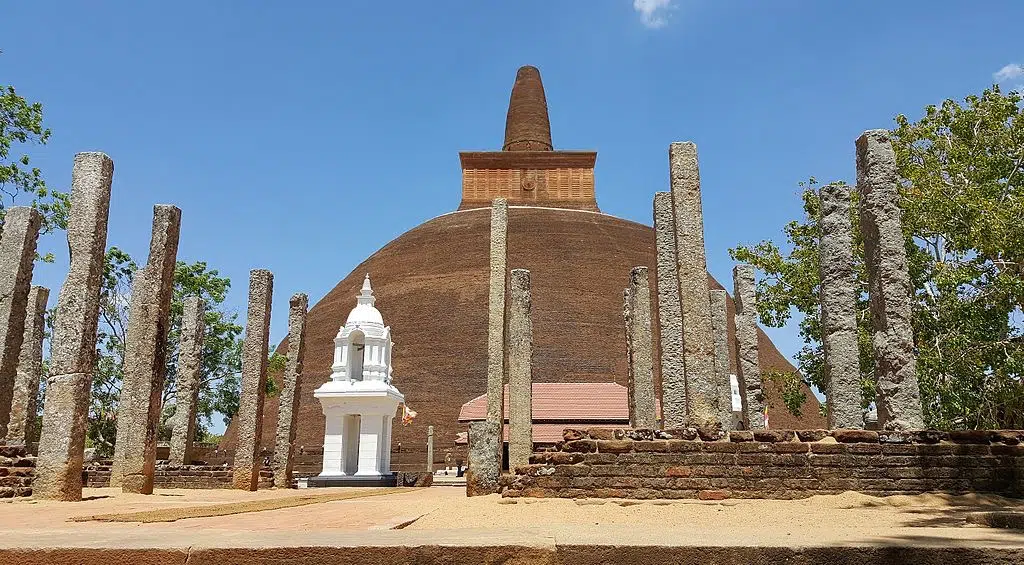 Abhaygiri Dagoba Anuradhapura
