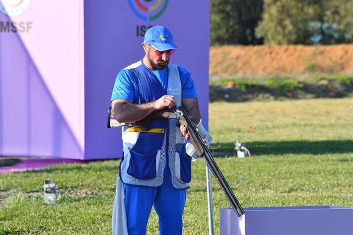 Nikos Mavrommatis secured first place and will bring home a gold medal to Greece from the ISSF Shooting World Cup