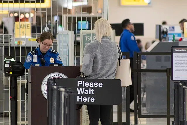 Increase in Guns at US airports Alarms Authorities