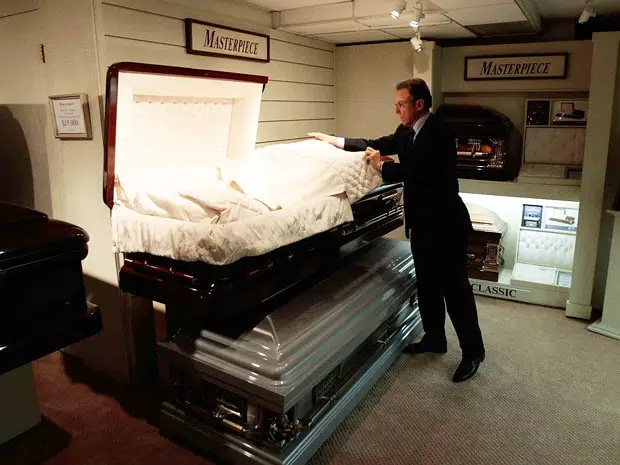Woman in the US Found Alive in Body Bag at Funeral Home
