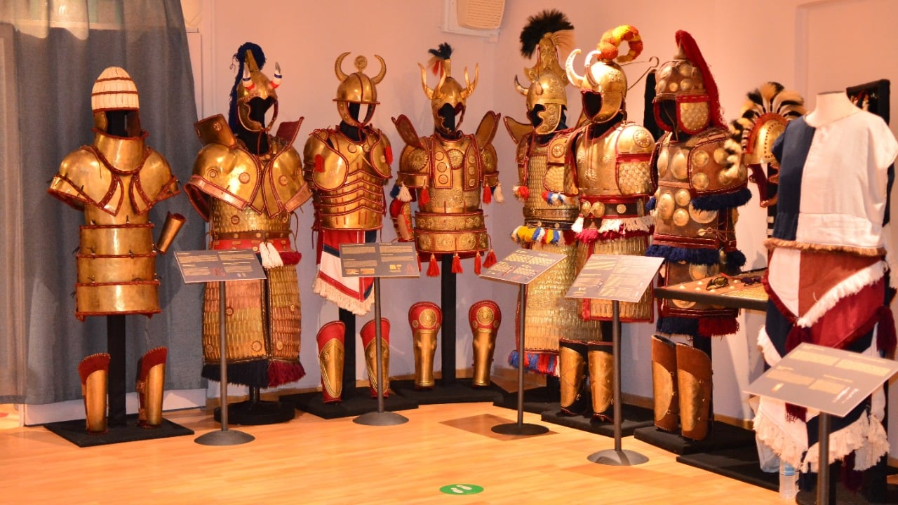 Greek armor exhibition 