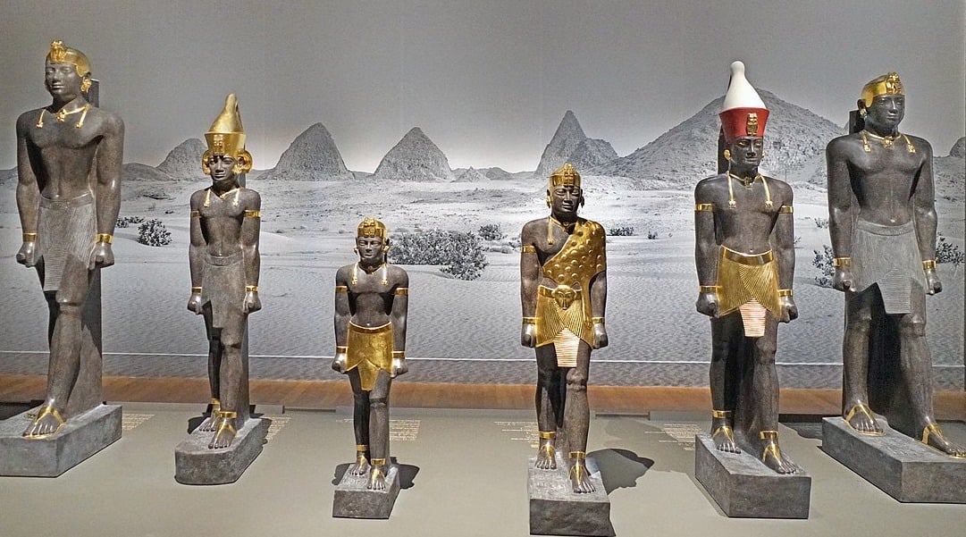 Black Pharaohs replica statues