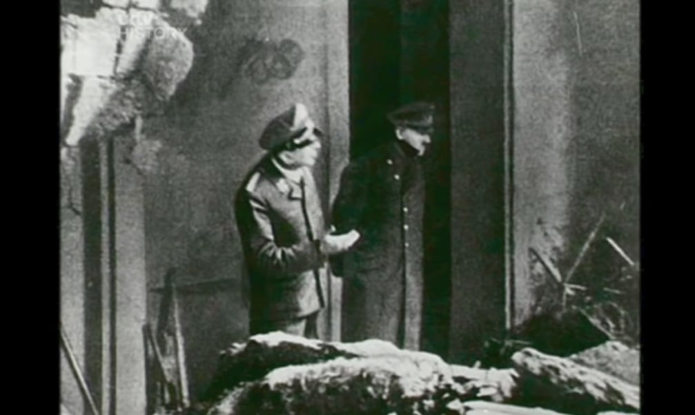 Hitler last photograph