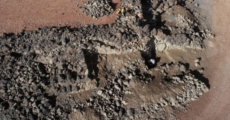 Huge 4,000-Year-Old Fortification Discovered in Saudi Arabia