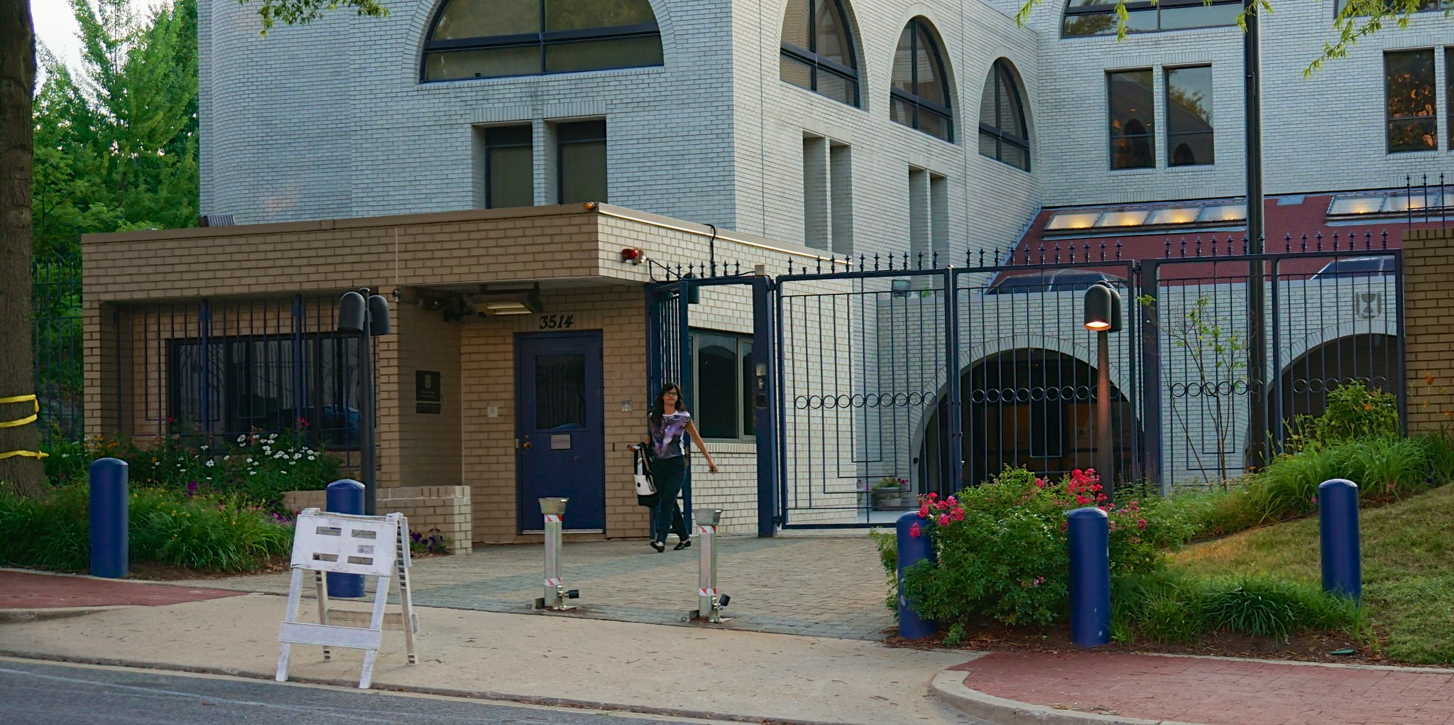 Israeli embassy in Washington, US, where a US Air Force member set himself on fire. 