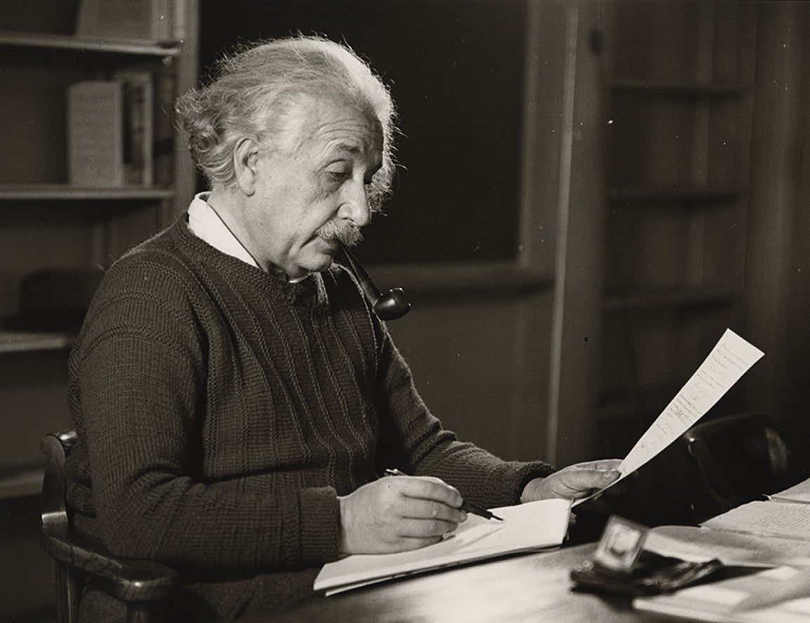 Chinese Physicists Prove Einstein Wrong in Quantum Experiment