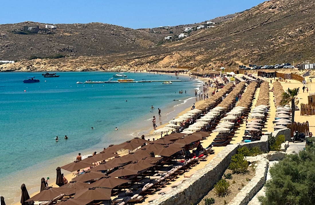 Greece Set for Early Taste of Summer as Temperatures Near 90°F