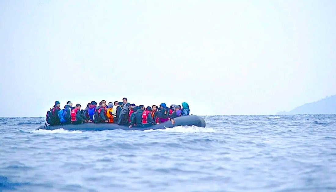 Greece Revokes Refugee Status of 1,200 Syrians