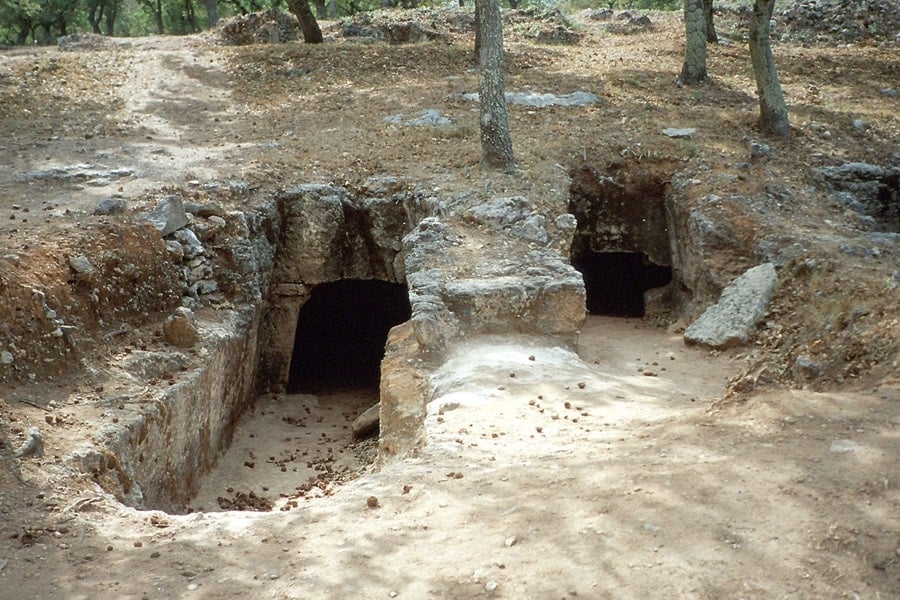 Minoan Armeni necropolis Crete