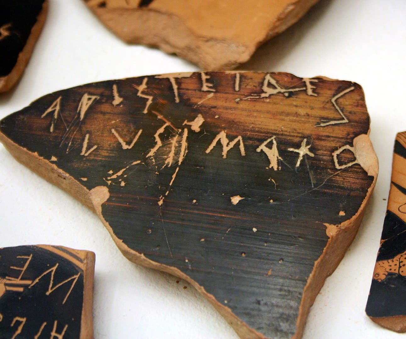 A 5th period  BC cookware  shard bearing the past  Greek name