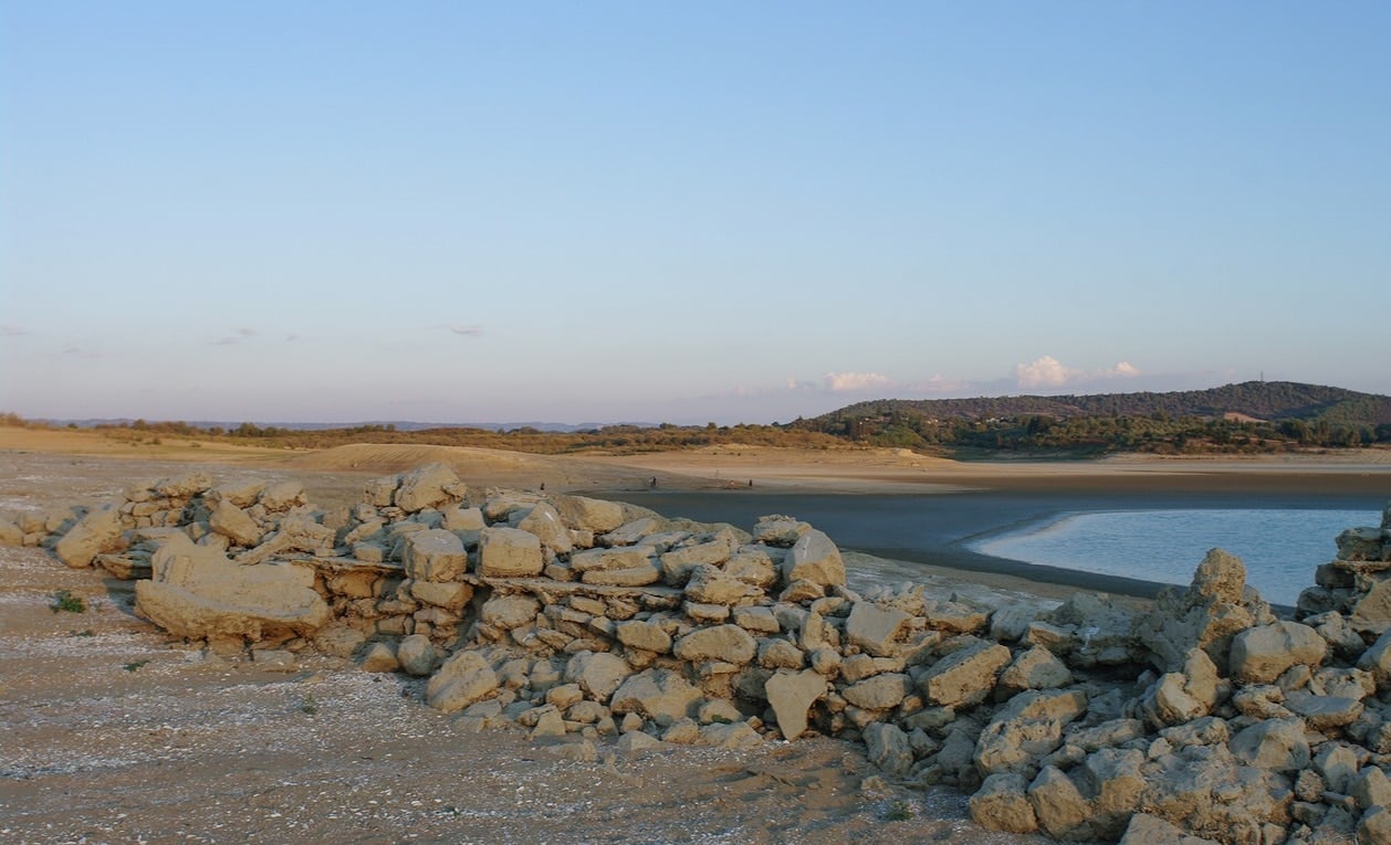 Greece’s Pineios Lake Runs Dry: Where Myth Meets a Water Crisis
