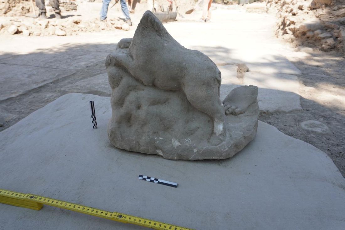 ancient Greek carnal statue crete gortyna