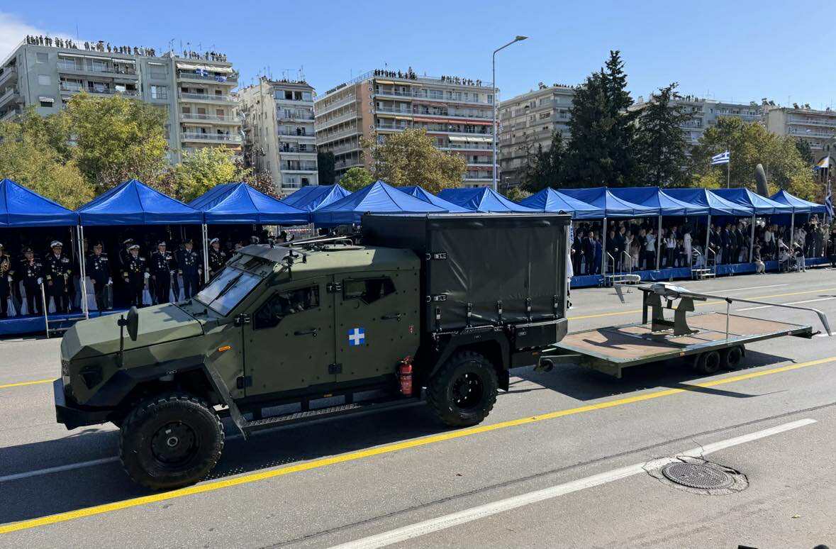 oxi den Řecká vojenská přehlídka Thessaloniki Řecko pokročilé zbraněf