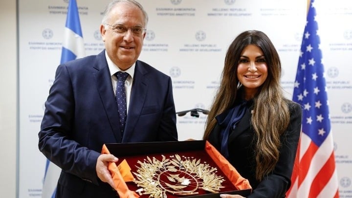 Elefsina Piraeus port China