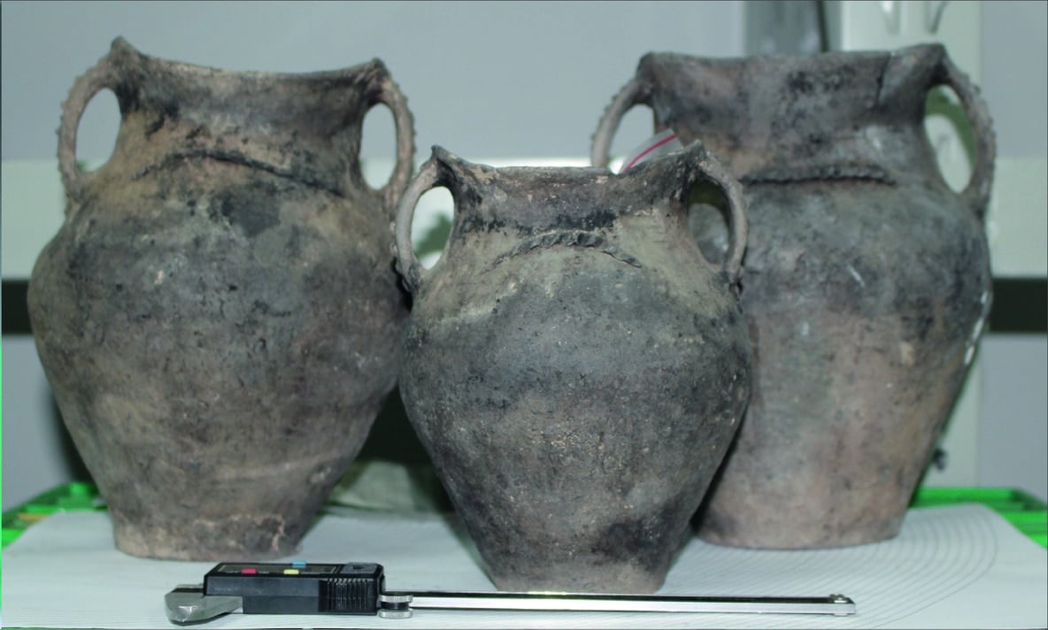 Vessels from the Siwa culture