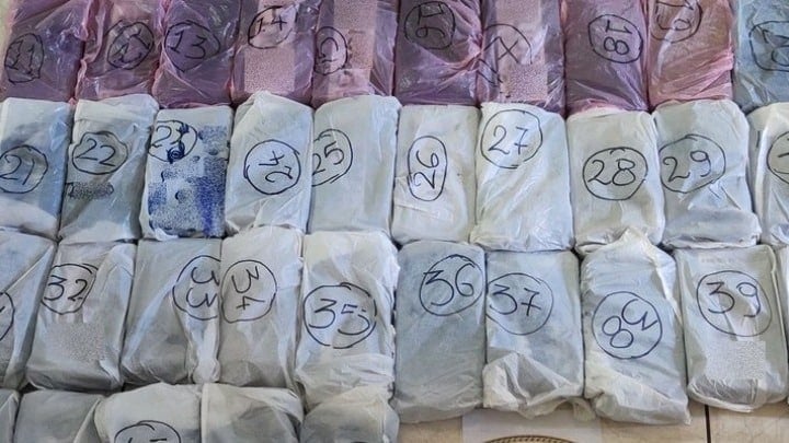 Suspected “Greek Escobar” Arrested in Major Cocaine Bust Off France