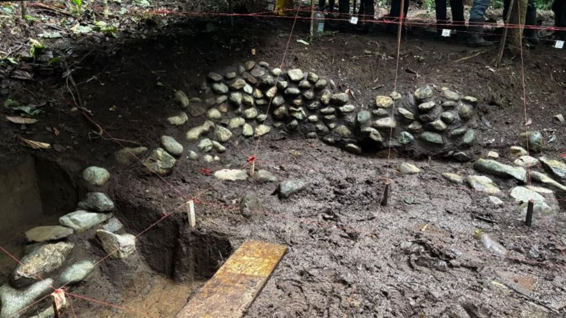Ancient Structures Ecuador