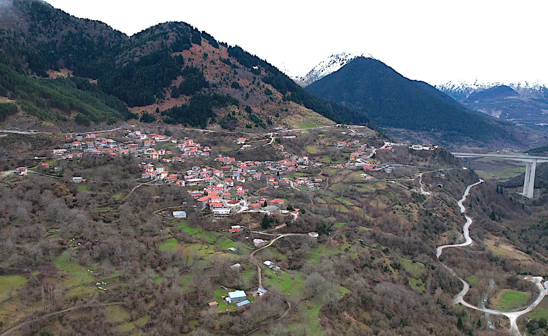 Greece is expanding its €10,000 relocation program to parts of Epirus, with applications expected to open in October
