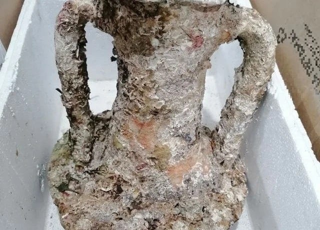 Fisherman Nets Ancient Amphora off Peloponnese