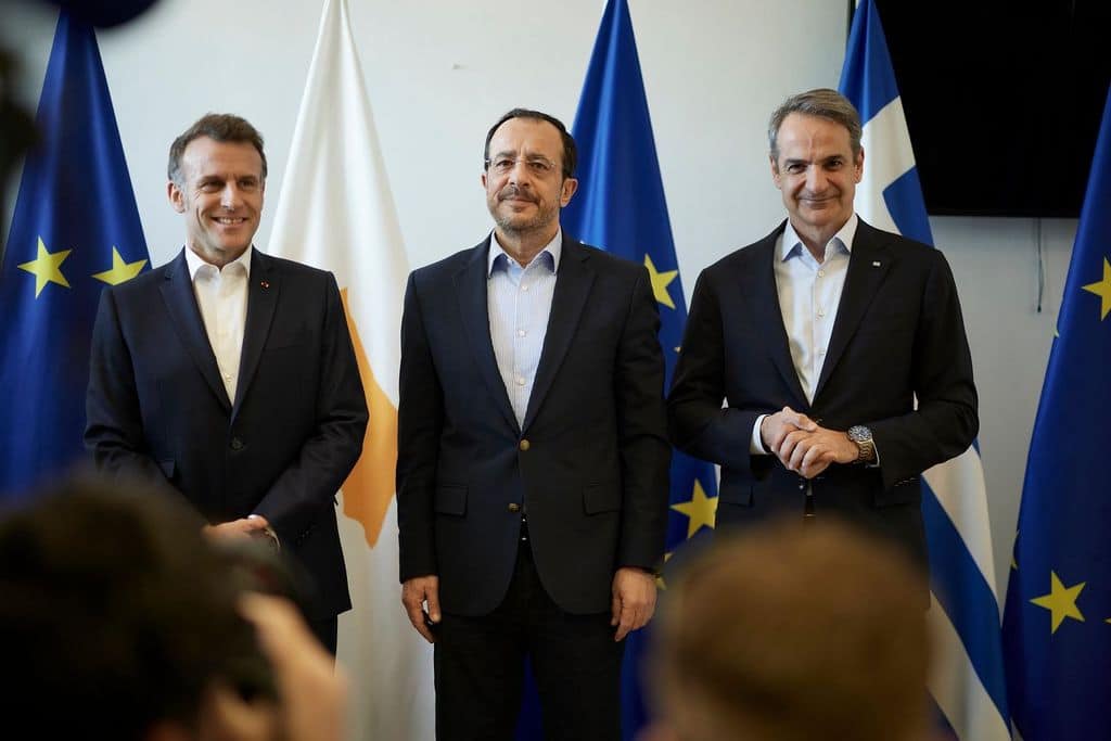 Mitsotakis and Macron in Solidarity Visit to Cyprus