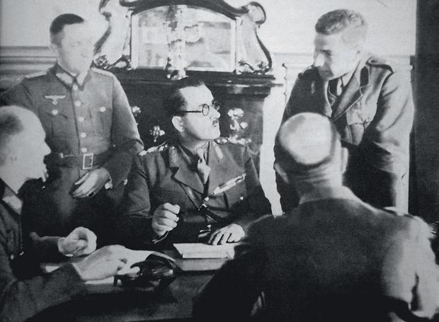 Tsolakoglou surrender